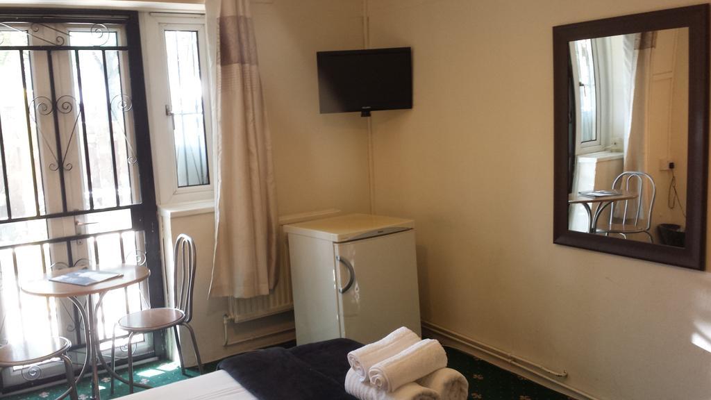 Whitechapel Rooms Londres Habitación foto